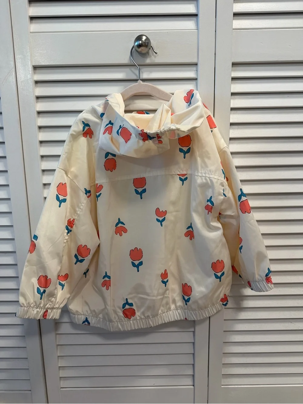 Zara lightweight cream